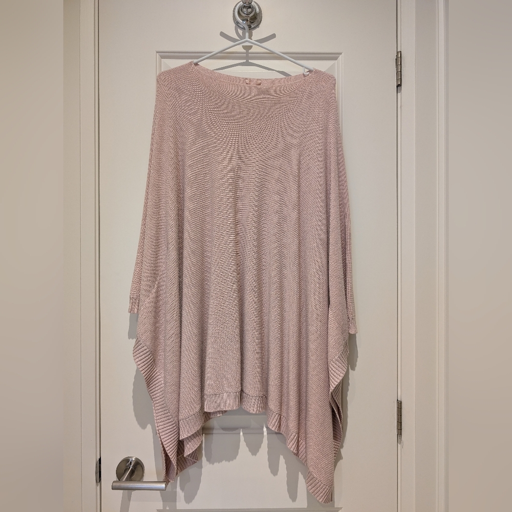 Lululemon poncho